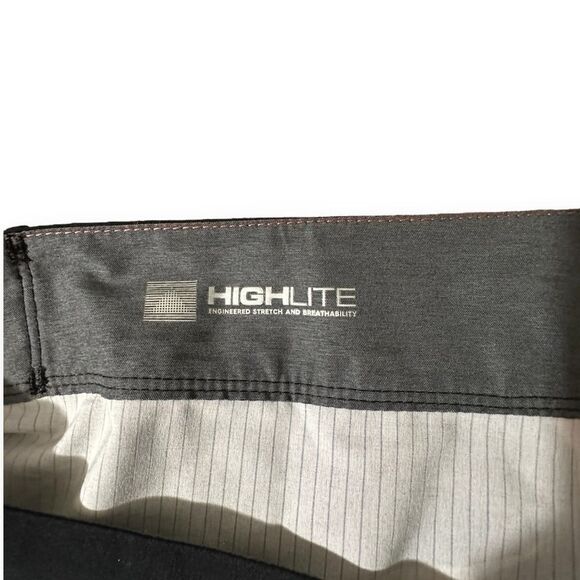 Quiksilver Highline ~ Mens Boardshorts ~ size 38 ~ black with leaf print - Picture 9 of 12